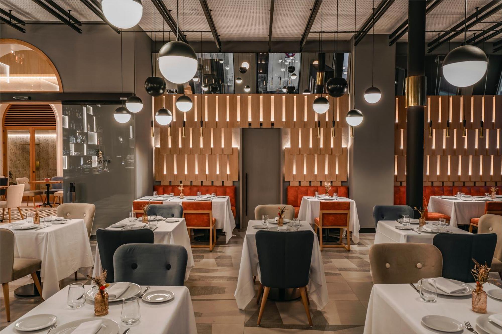 Vincci Seleccion Unuk 5 Gl Hotel Севиля Екстериор снимка
