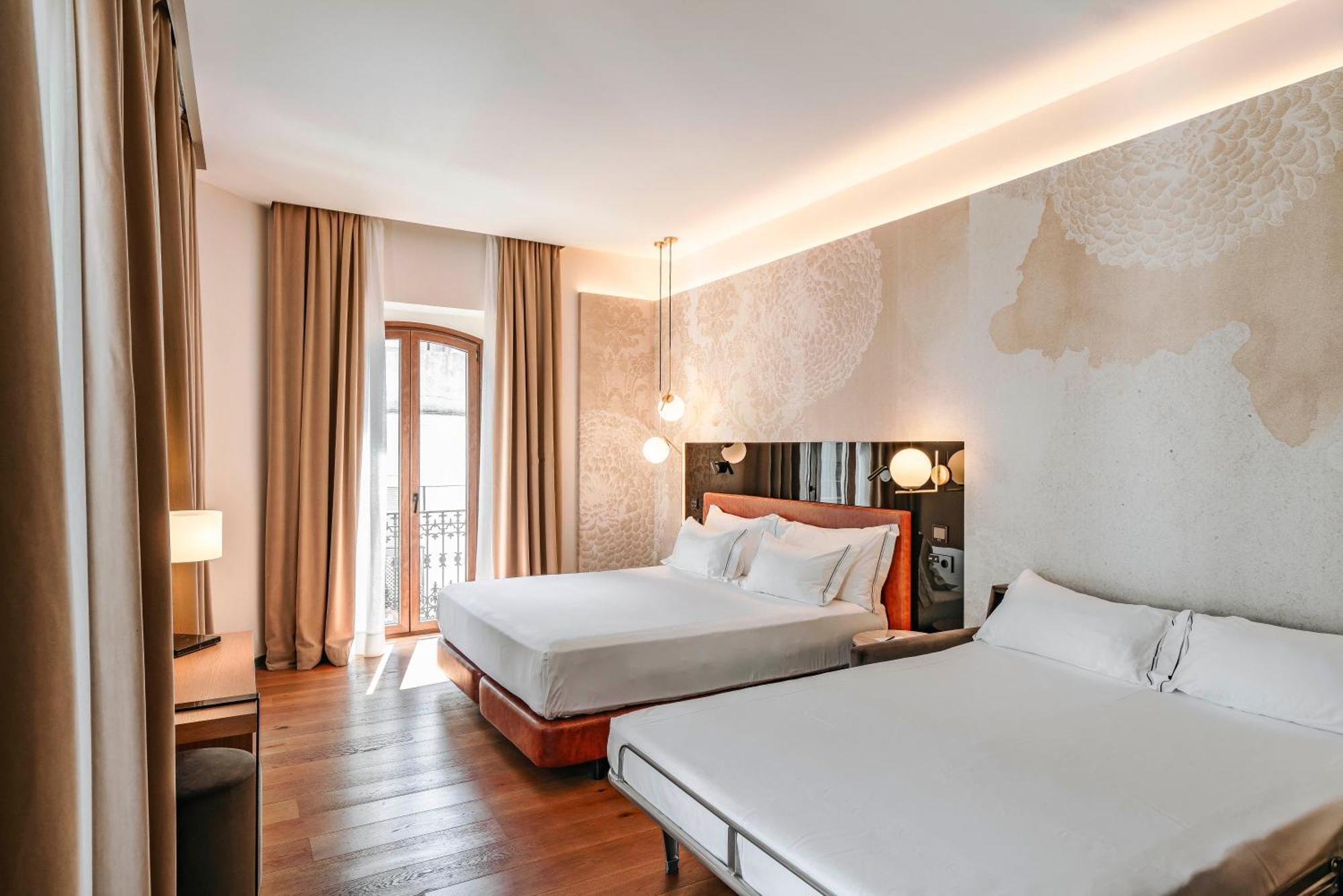 Vincci Seleccion Unuk 5 Gl Hotel Севиля Екстериор снимка