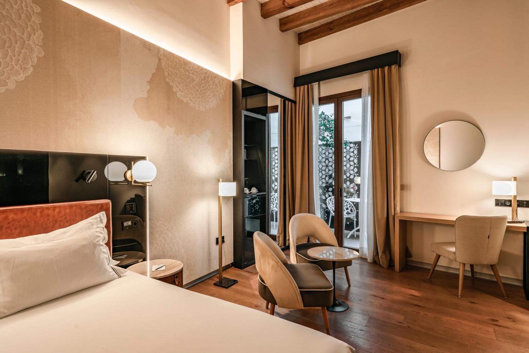 Vincci Seleccion Unuk 5 Gl Hotel Севиля Екстериор снимка