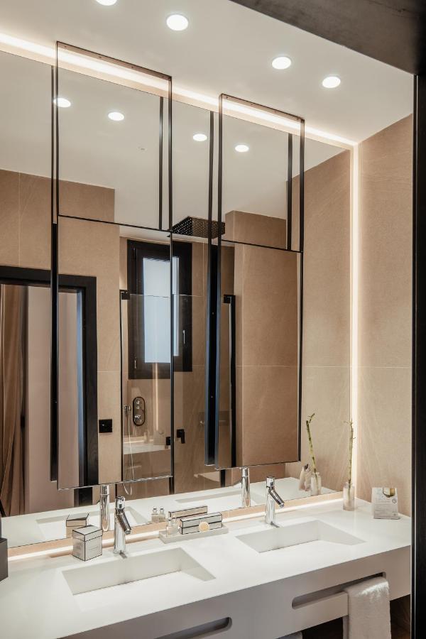 Vincci Seleccion Unuk 5 Gl Hotel Севиля Екстериор снимка